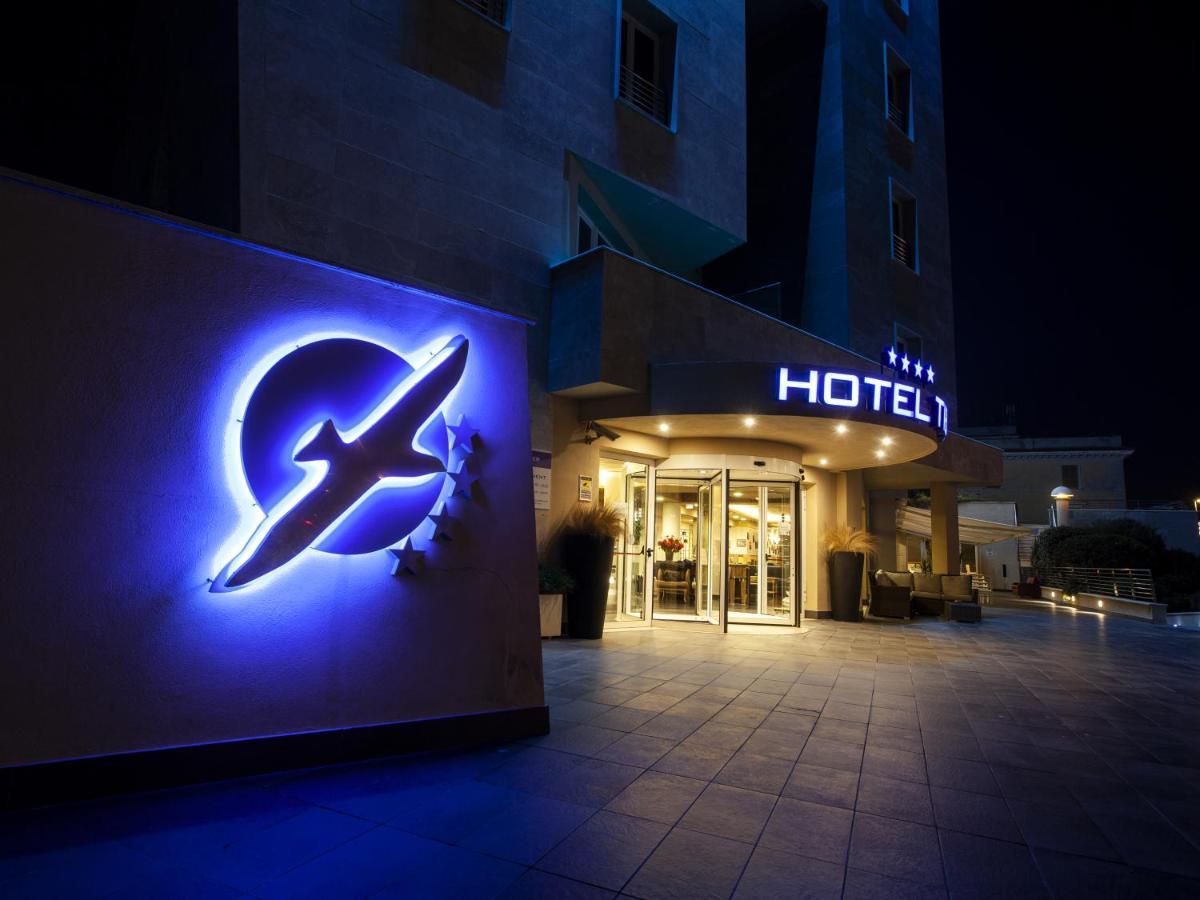 Hotel Tiber Fiumicino Esterno foto
