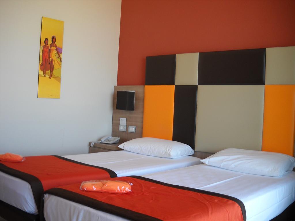 Hotel Tiber Fiumicino Camera foto
